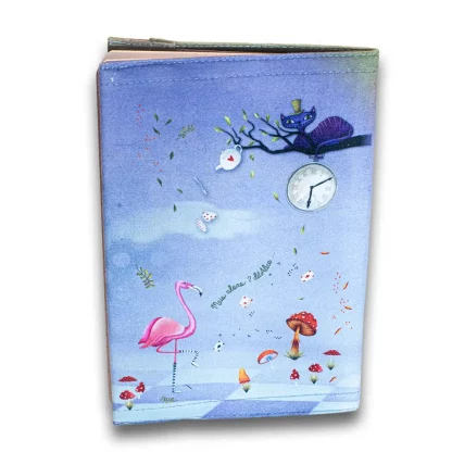 Kit à coudre protège cahier illustré ALICE – Image 2